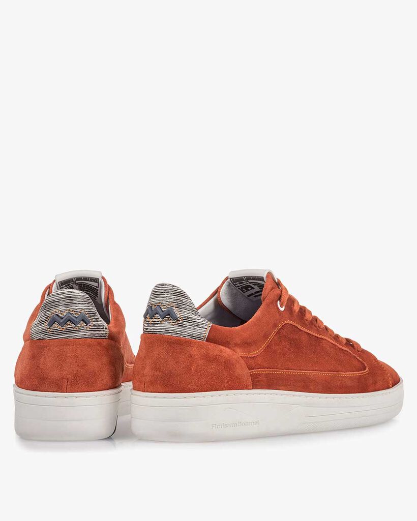 Oranje/rode su&egrave;de sneaker