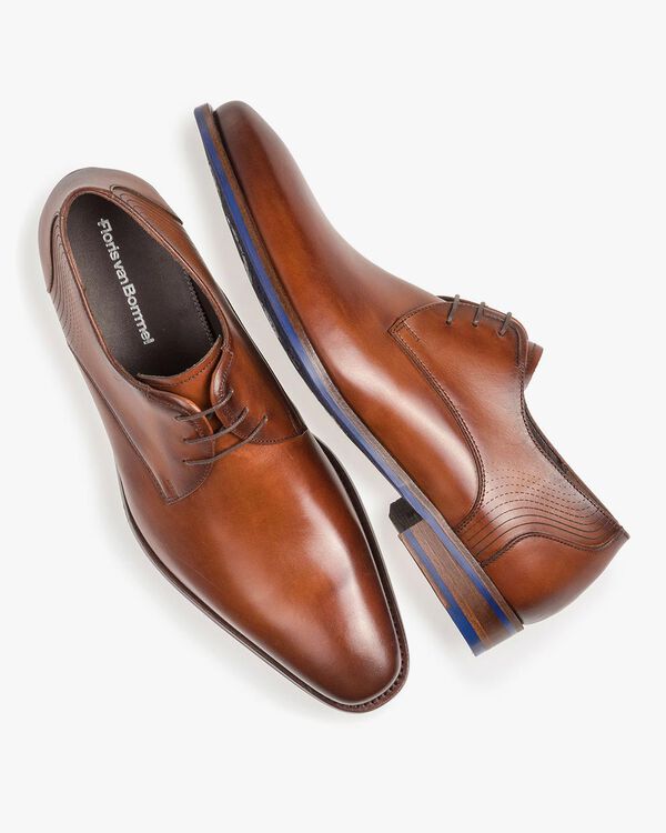 Kalfsleren veterschoen cognac