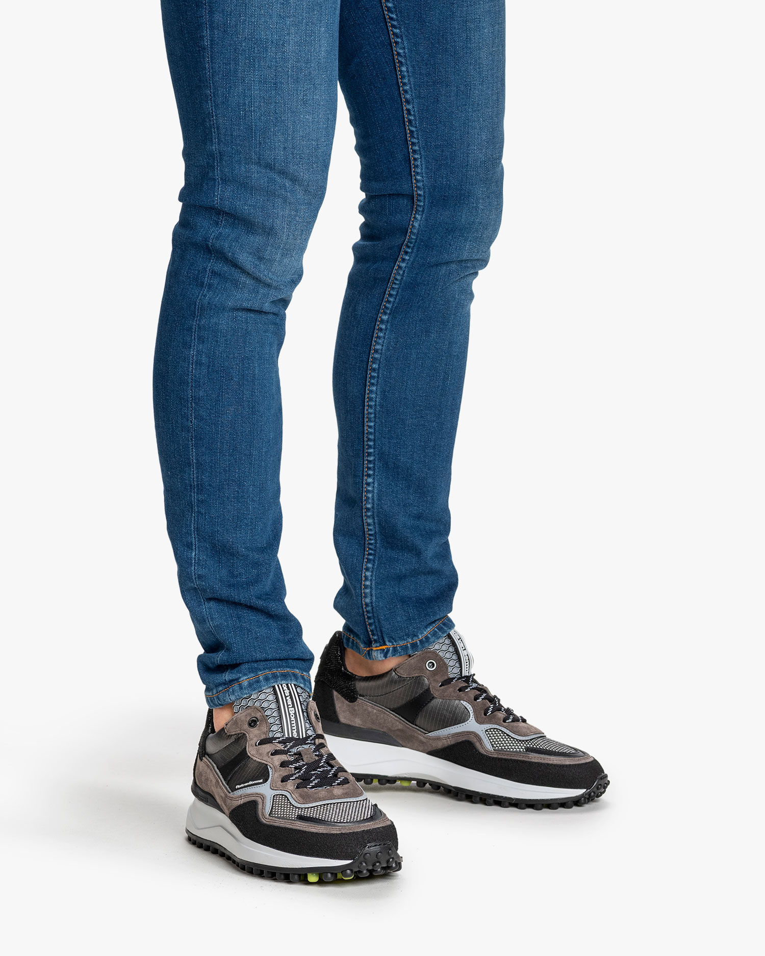 Noppi sneaker dark grey 16308/09 | Floris van Bommel Official®