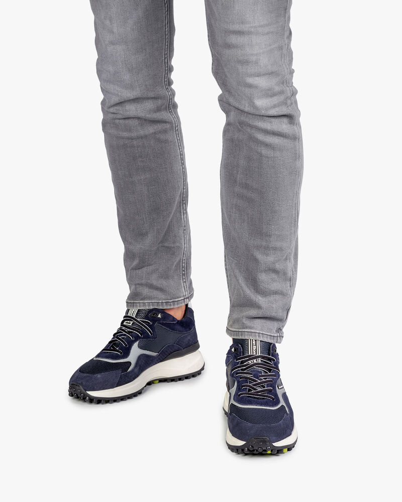 Noppi sneaker donkerblauw met print