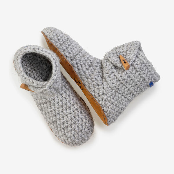 Kingdom of Wow home slippers