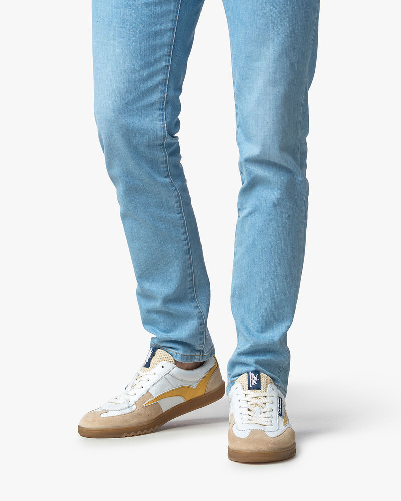 The product image is missing!