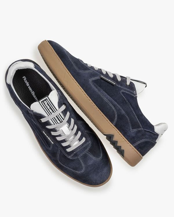 Sneaker blue suede leather