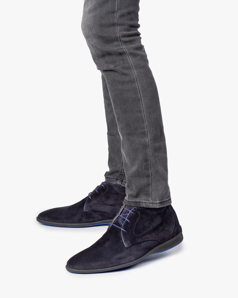 Dark blue suede leather lace boot