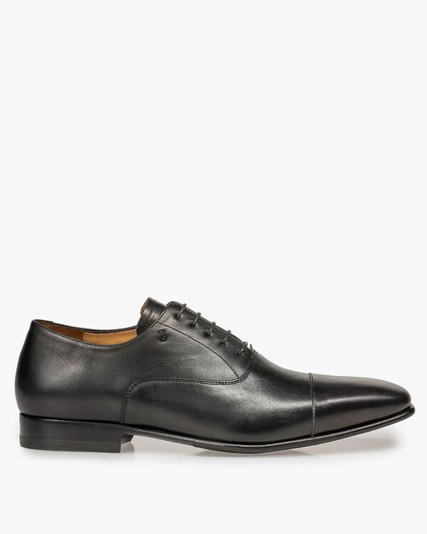 Zwarte kalfsleren veterschoen