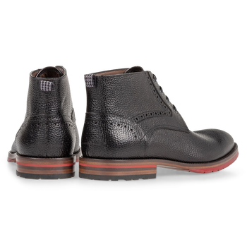 Lace boot structured leather black