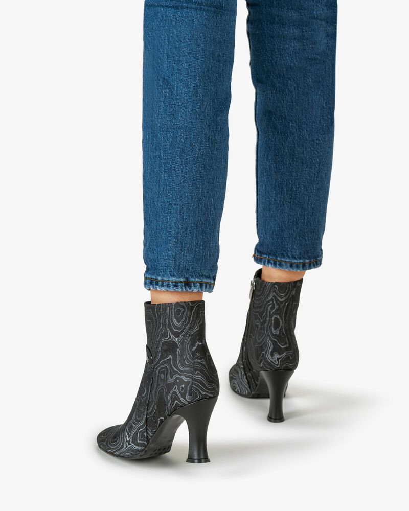 Ankle boot print black