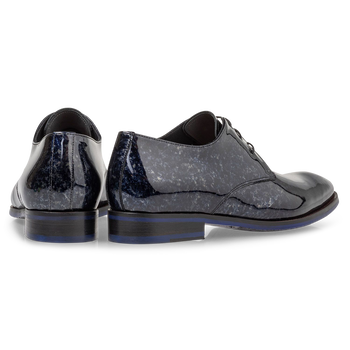 Lace shoe blue patent leather