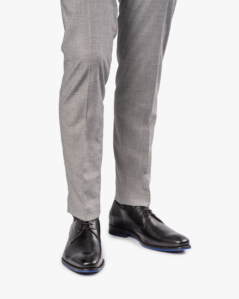 Zwarte kalfsleren veterschoen