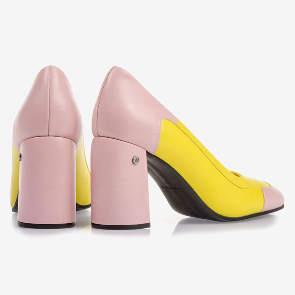 Nappaleren pump geel/roze