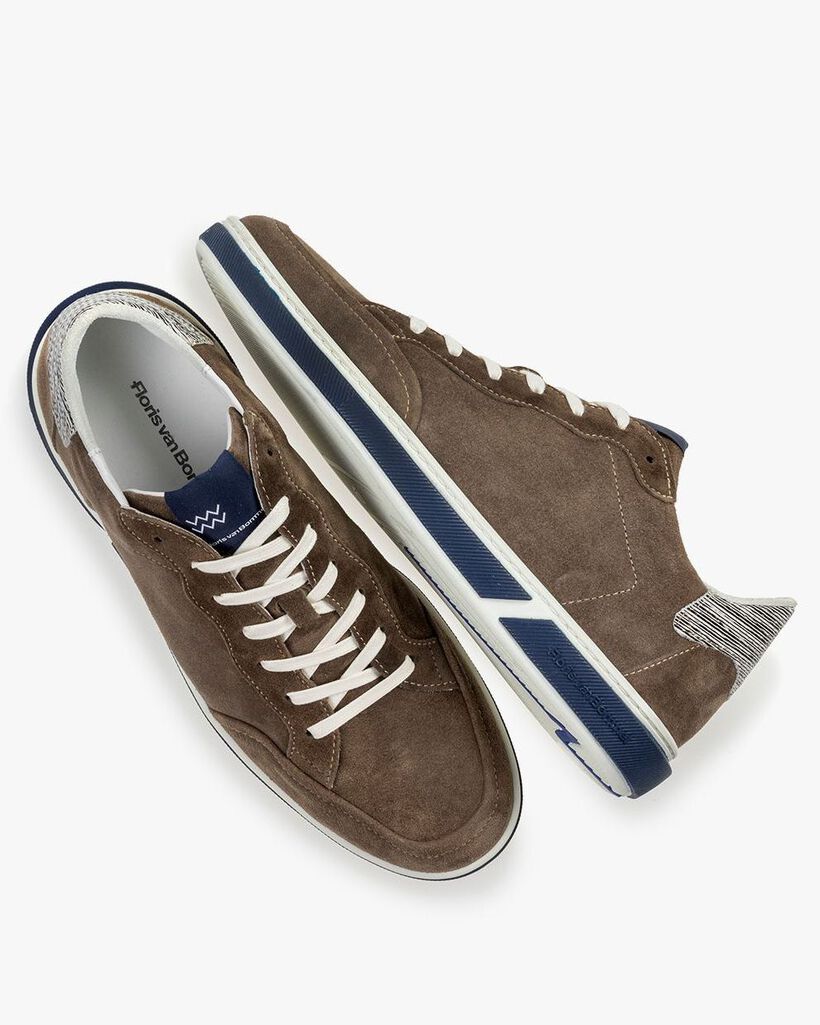 Sneaker suede leather taupe