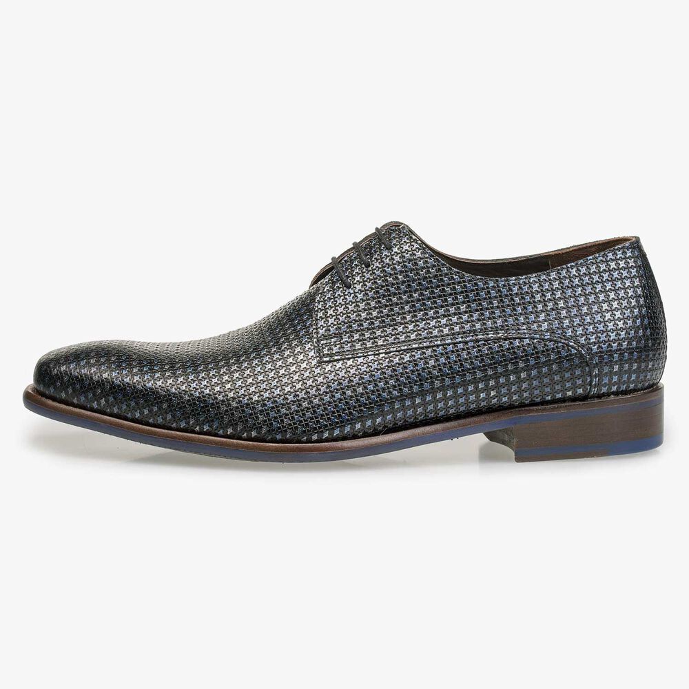Blue leather lace shoe with metallic design
