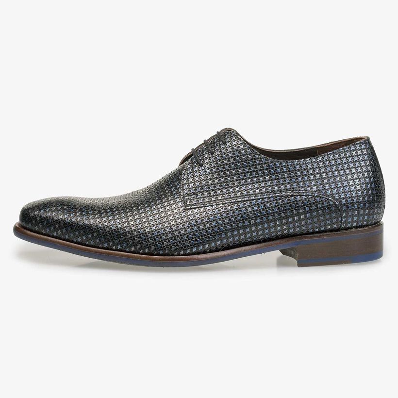Blue leather lace shoe with metallic design