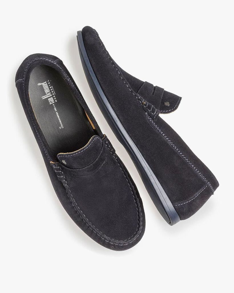 Donkerblauwe su&egrave;de loafer
