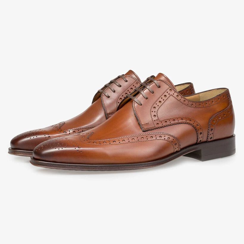 Cognac-coloured calf leather brogue