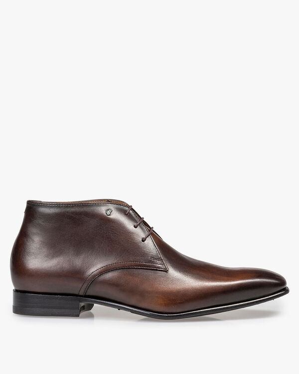 Dark brown calf leather lace shoe