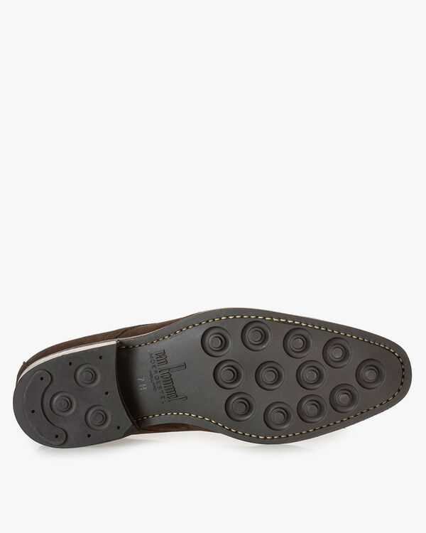 Donkerbruine su&egrave;de veterboot