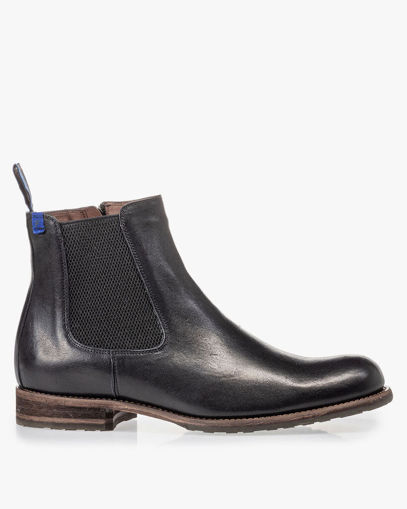 Lambskin lined Chelsea boot black