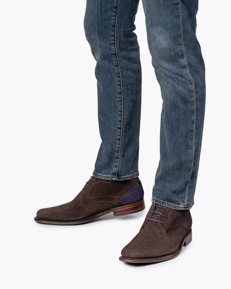 Lace boot brown suede leather