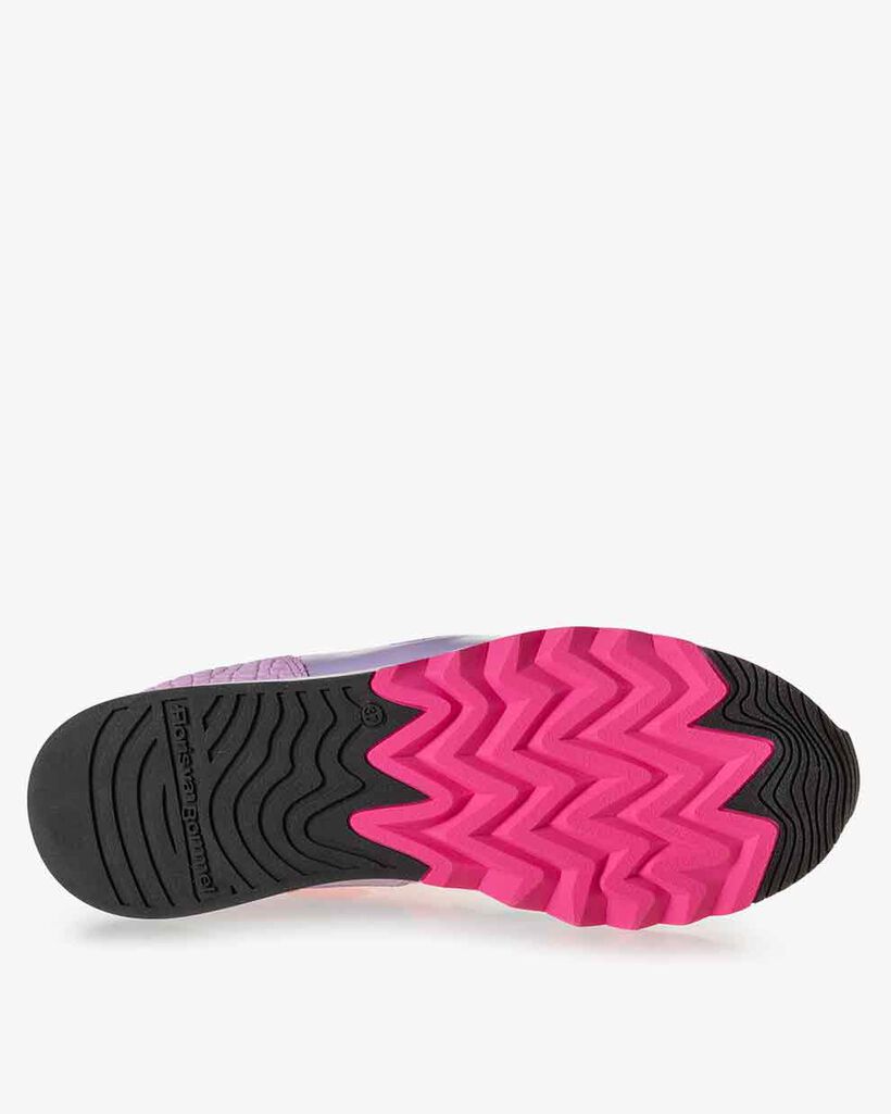 Nineti nappaleer lila