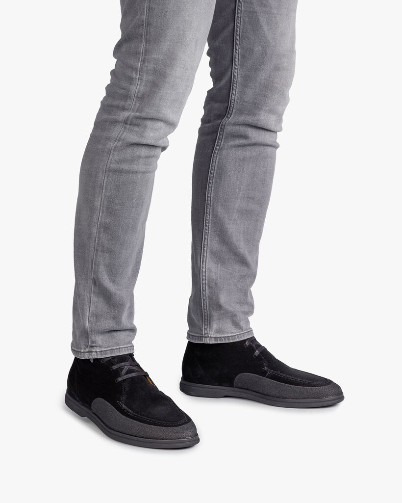 Mid-high suede leather lace boot