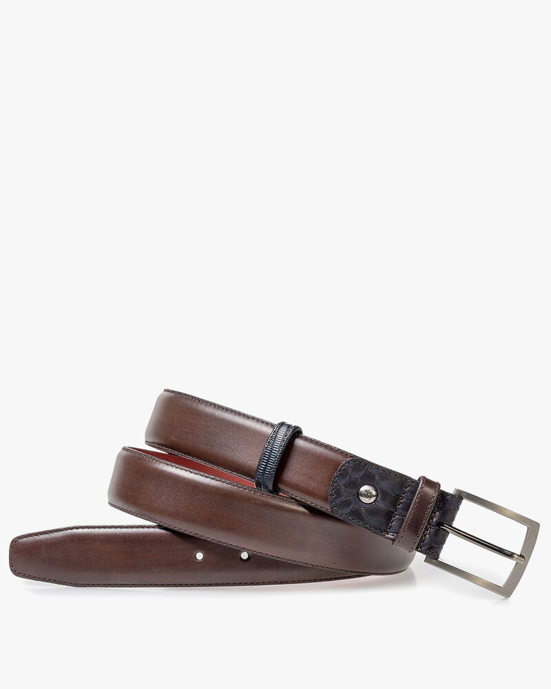 Belt calf leather dark brown
