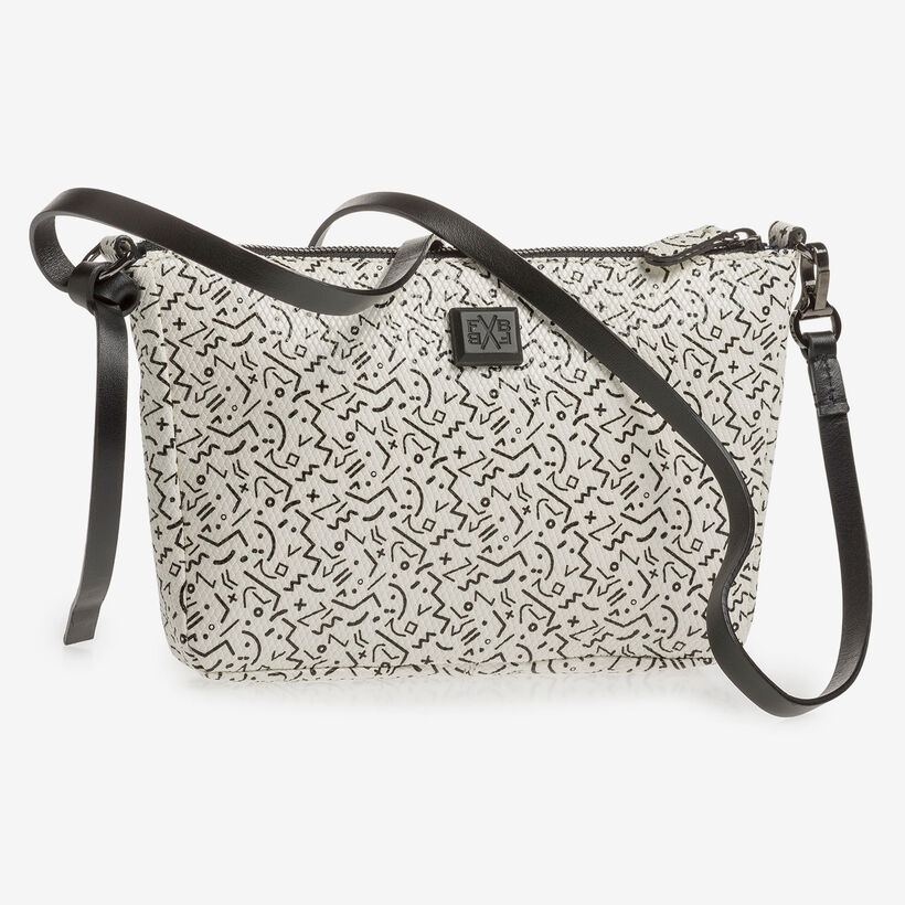 Witte leren tas met zwarte print