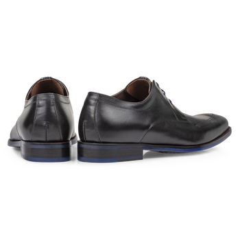 Lace shoe black calf leather