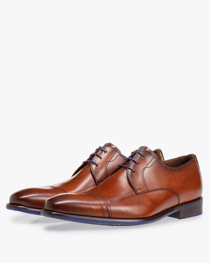 Lace shoe calf leather cognac