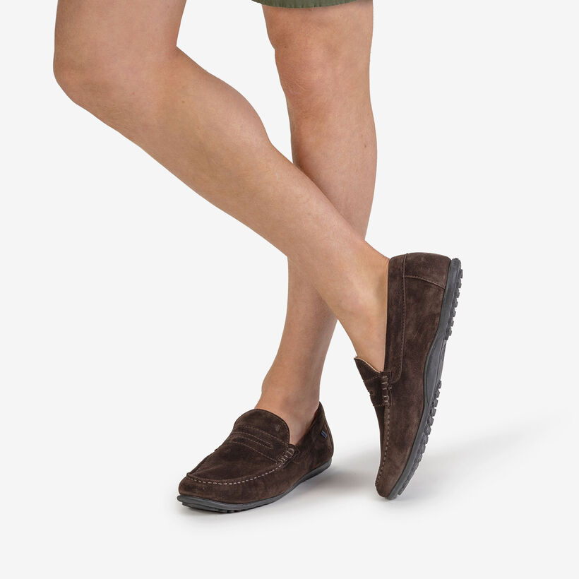 Mocassin su&egrave;de donkerbruin