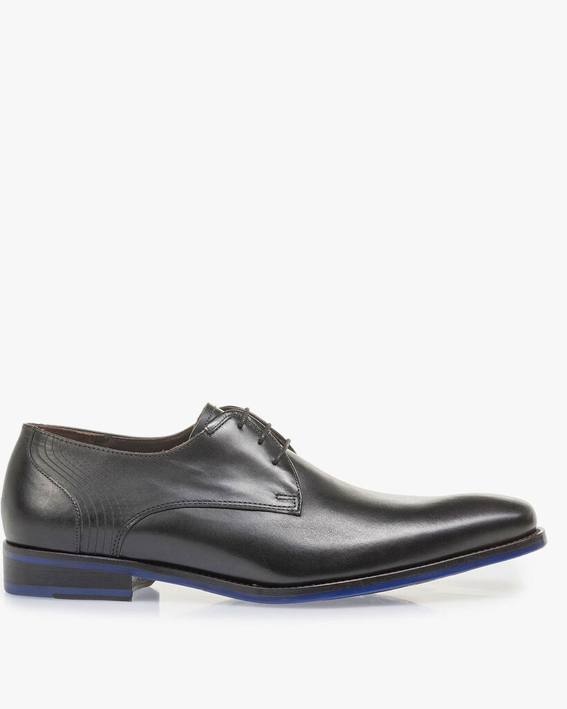 Zwarte kalfsleren veterschoen