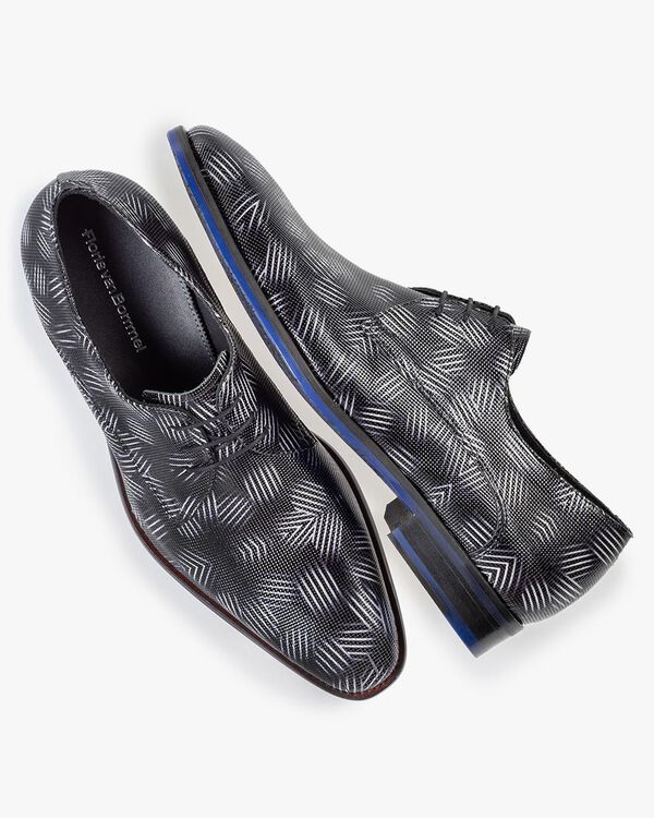 Veterschoen lakleer zwart/wit