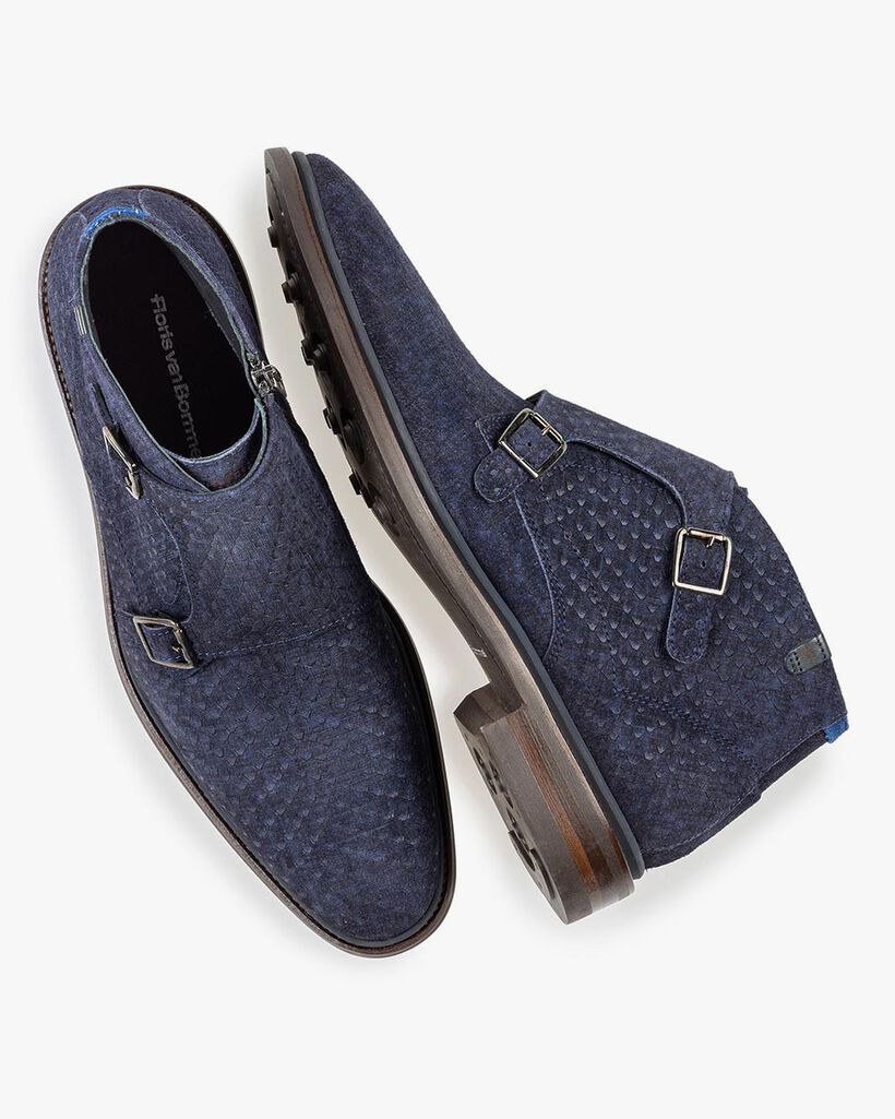 Boot with buckle closure blue