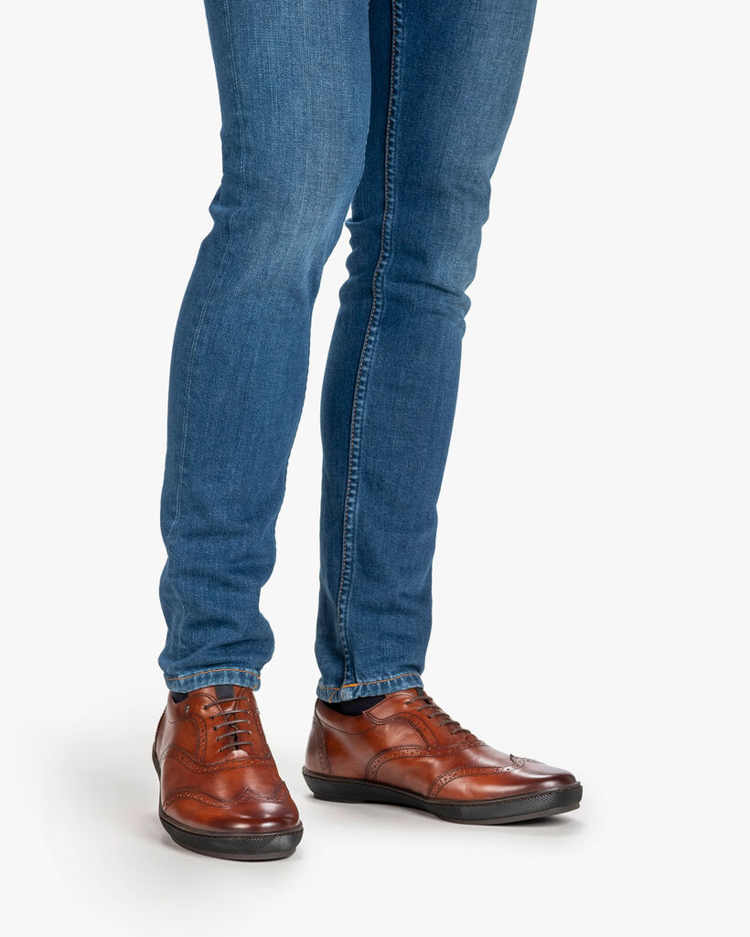 Sneaker kalfsleer donker cognac