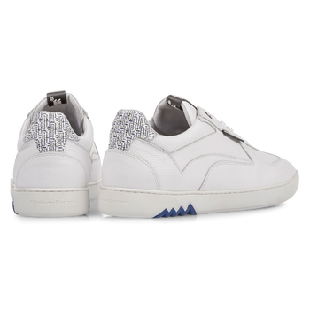 Witte kalfsleren sneaker