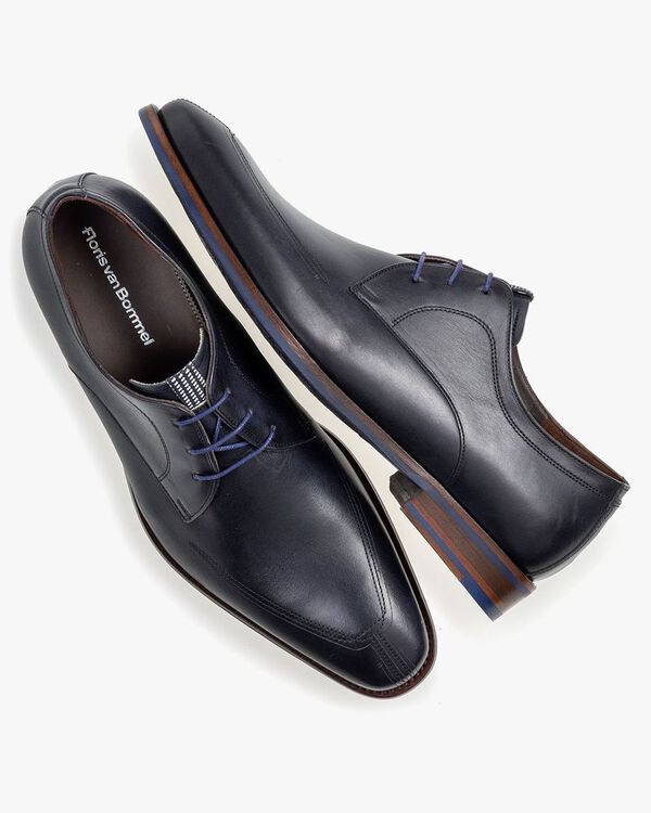 Lace shoe dark blue calf leather