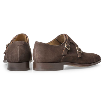 Donkerbruine kalfssu&egrave;de gespschoen