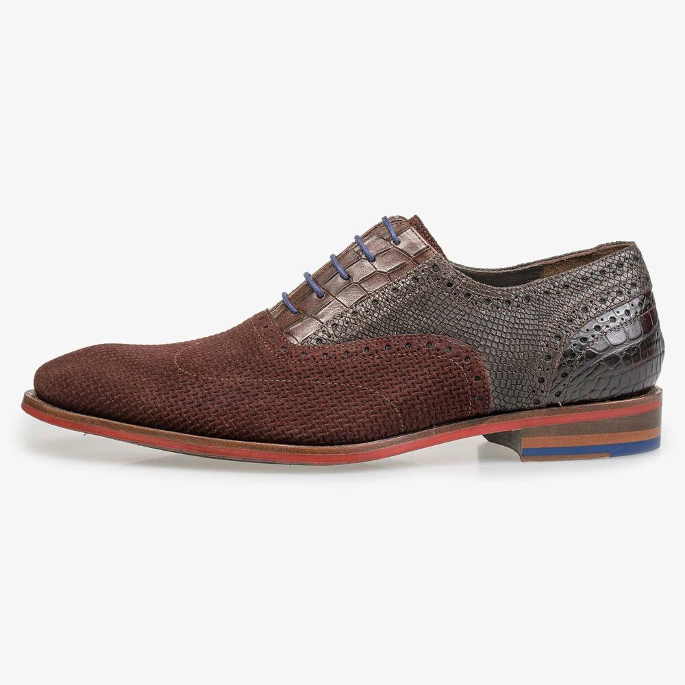 Burgundy red brogue lace shoe