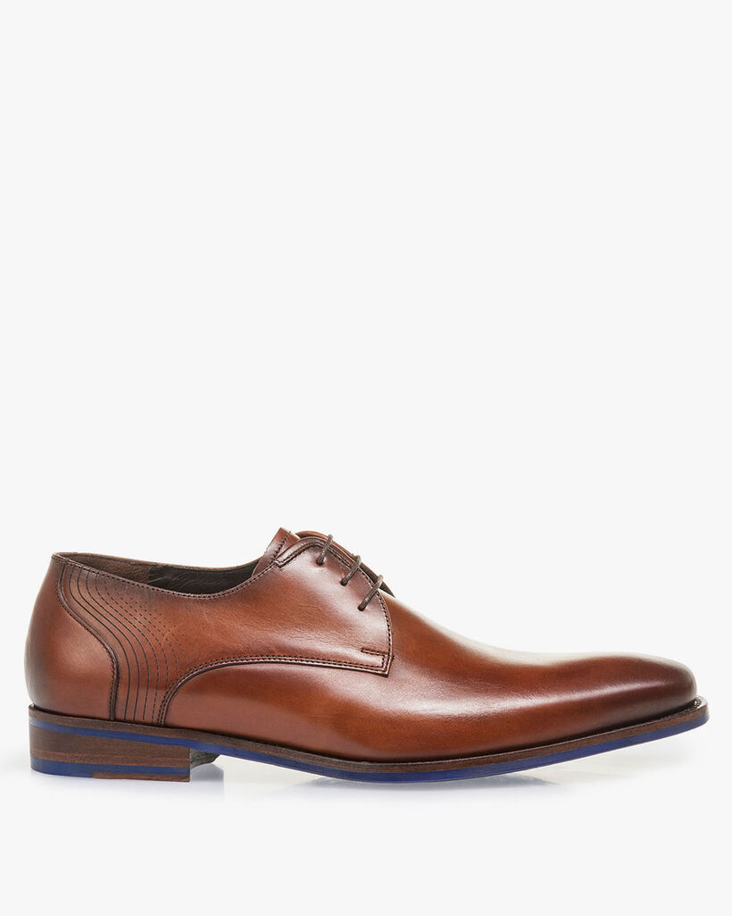 Kalfsleren veterschoen cognac