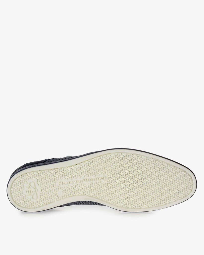 Donkerblauwe su&egrave;de gespschoen met print