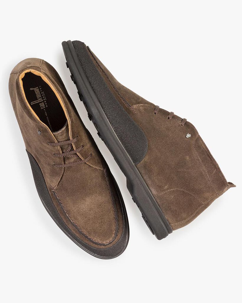 Halfhoge su&egrave;de veterboot