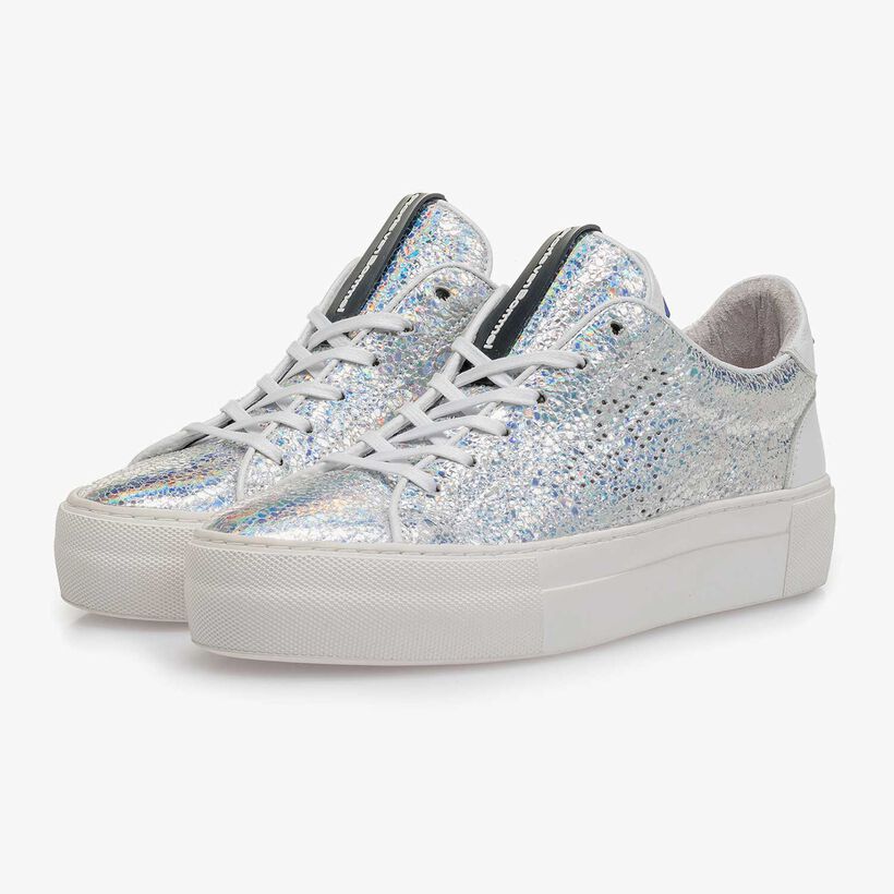 Zilveren metallic leren sneaker met craquel&eacute; effect