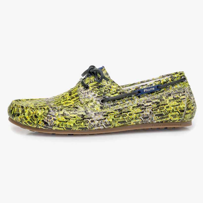 Gele kalfsleren bootschoen met snakeprint