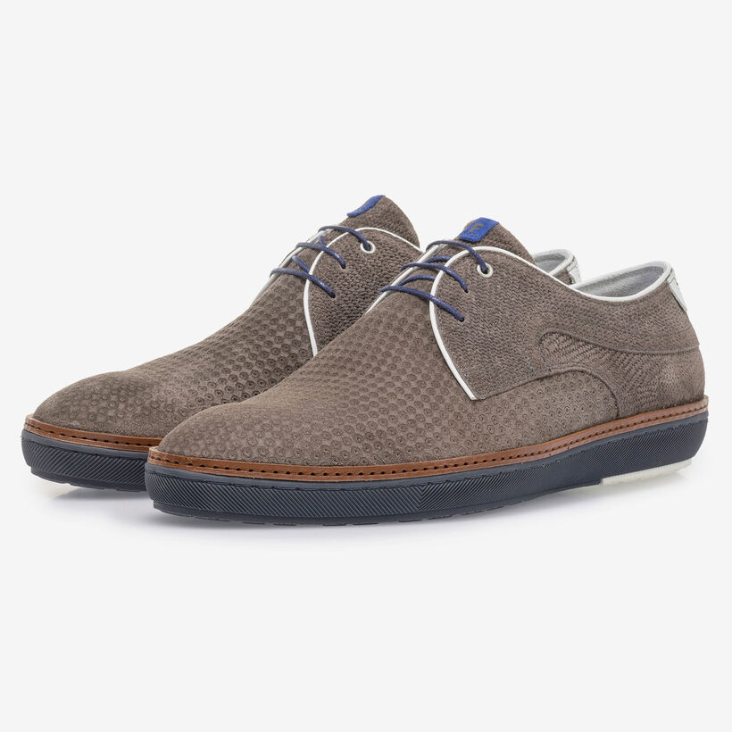 Su&egrave;de veterschoen taupe met print