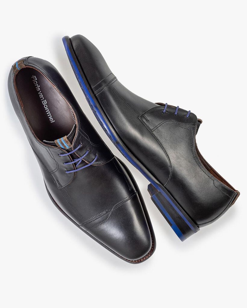 Lace shoe calf leather black