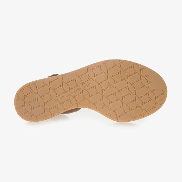 Leren sandaal met sleehak cognac