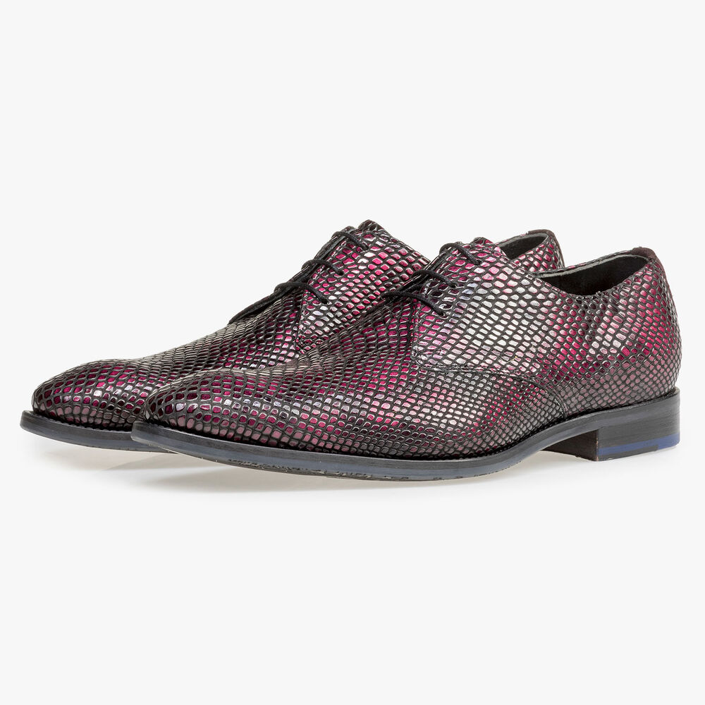 Rode lakleren veterschoen met print