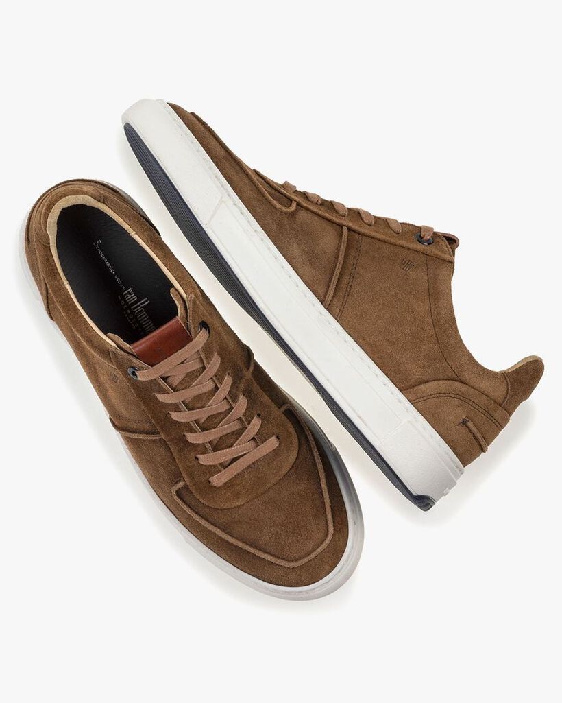 Sneaker cognac su&egrave;de
