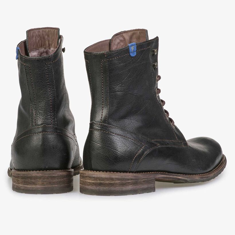 Wol gevoerde veterboot van zwart kalfsleer