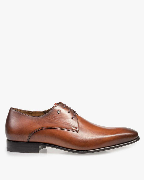 Kalfsleren veterschoen cognac